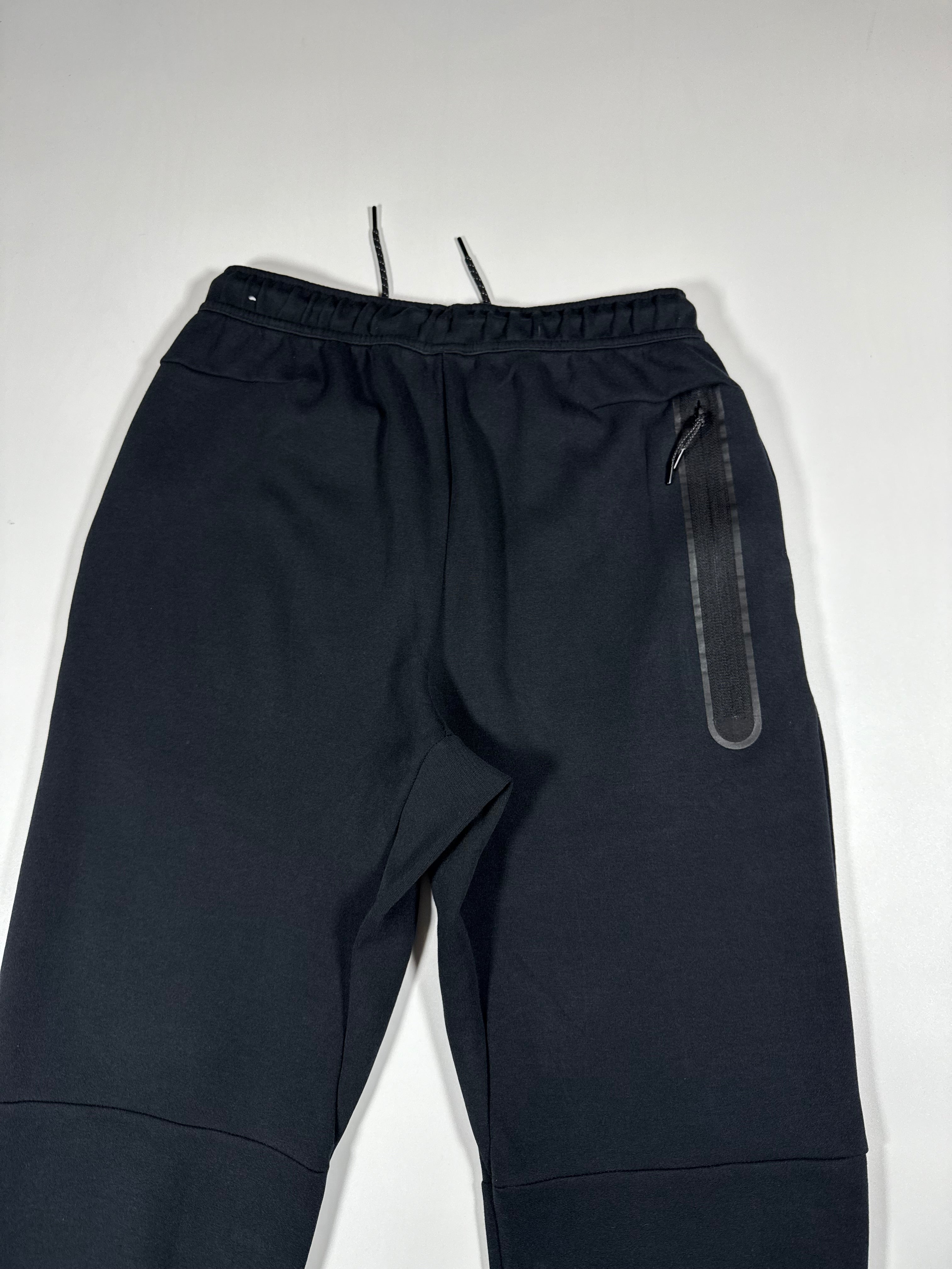 Ensemble Nike Tech Noir Homme