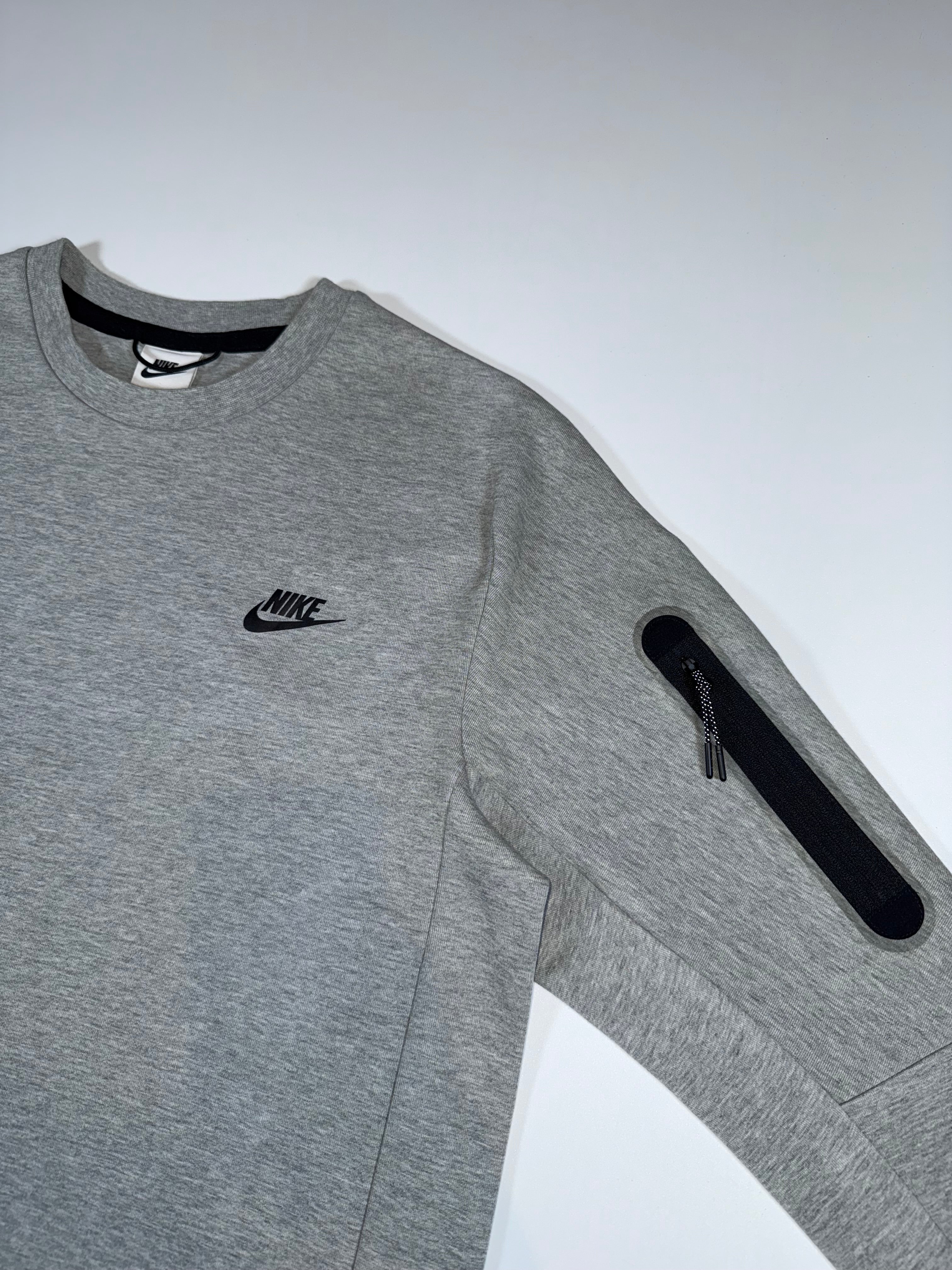 Pull Nike Tech Gris Homme